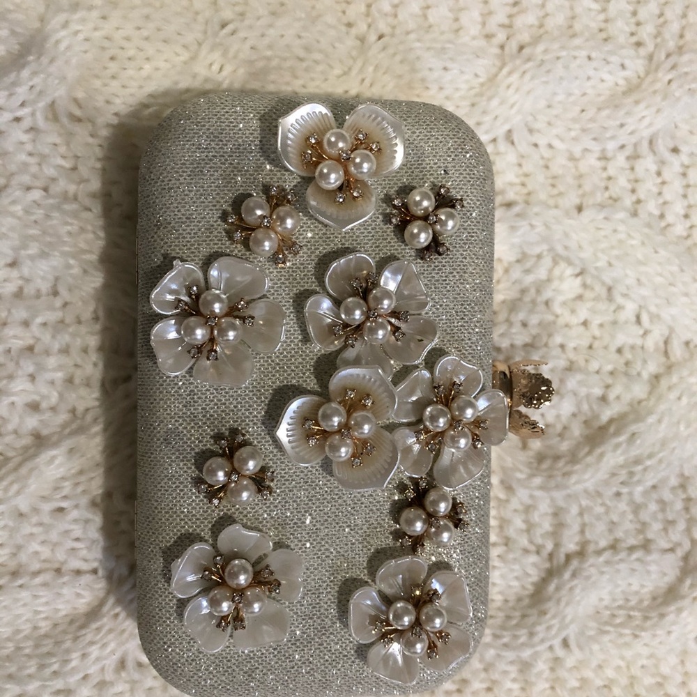 Bag - Picture 2 of 5